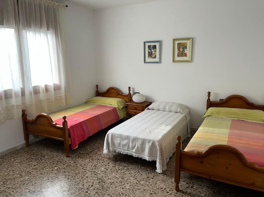 Вілла Casa La Pineda Salou, Playa Y Port Aventura Екстер'єр фото